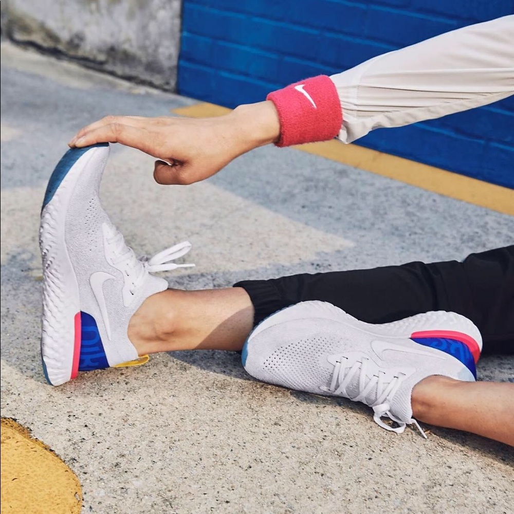 NIKE epic react Flyknit, size 9